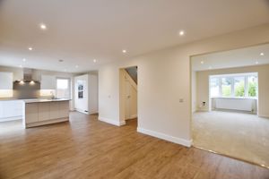 Photo 18- click for photo gallery